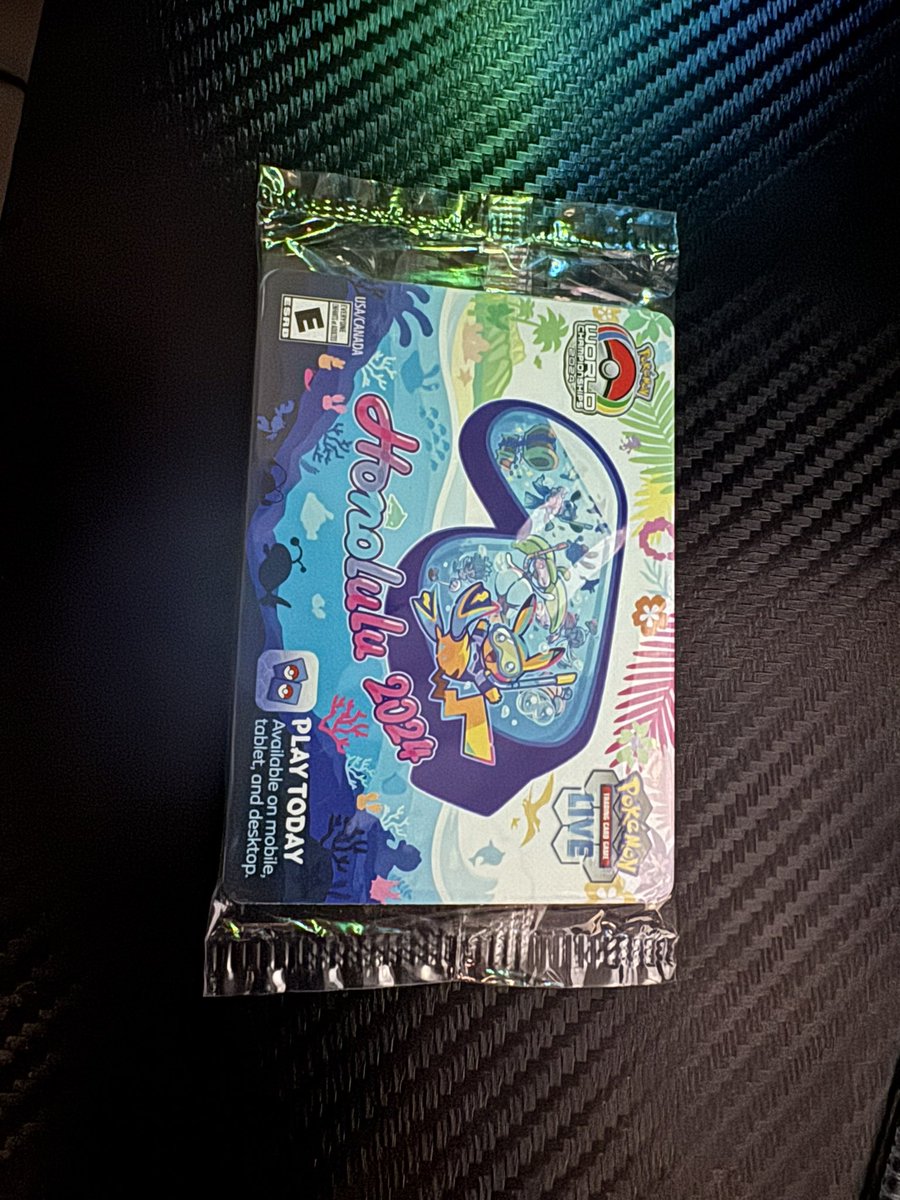 Looking to sell this promo cards, DM if you are interested