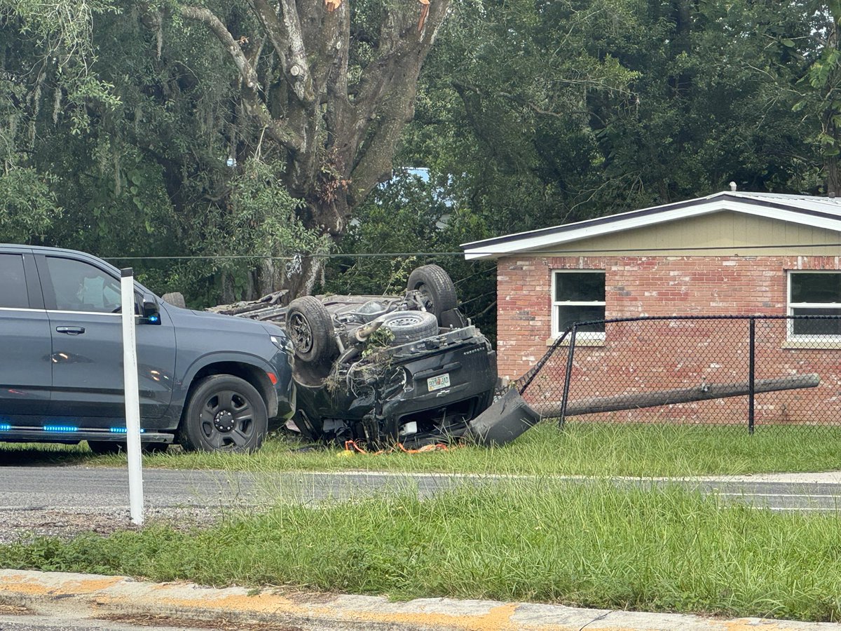 Police pursuit from Pasco County ends with crash in 98N in Lakeland.