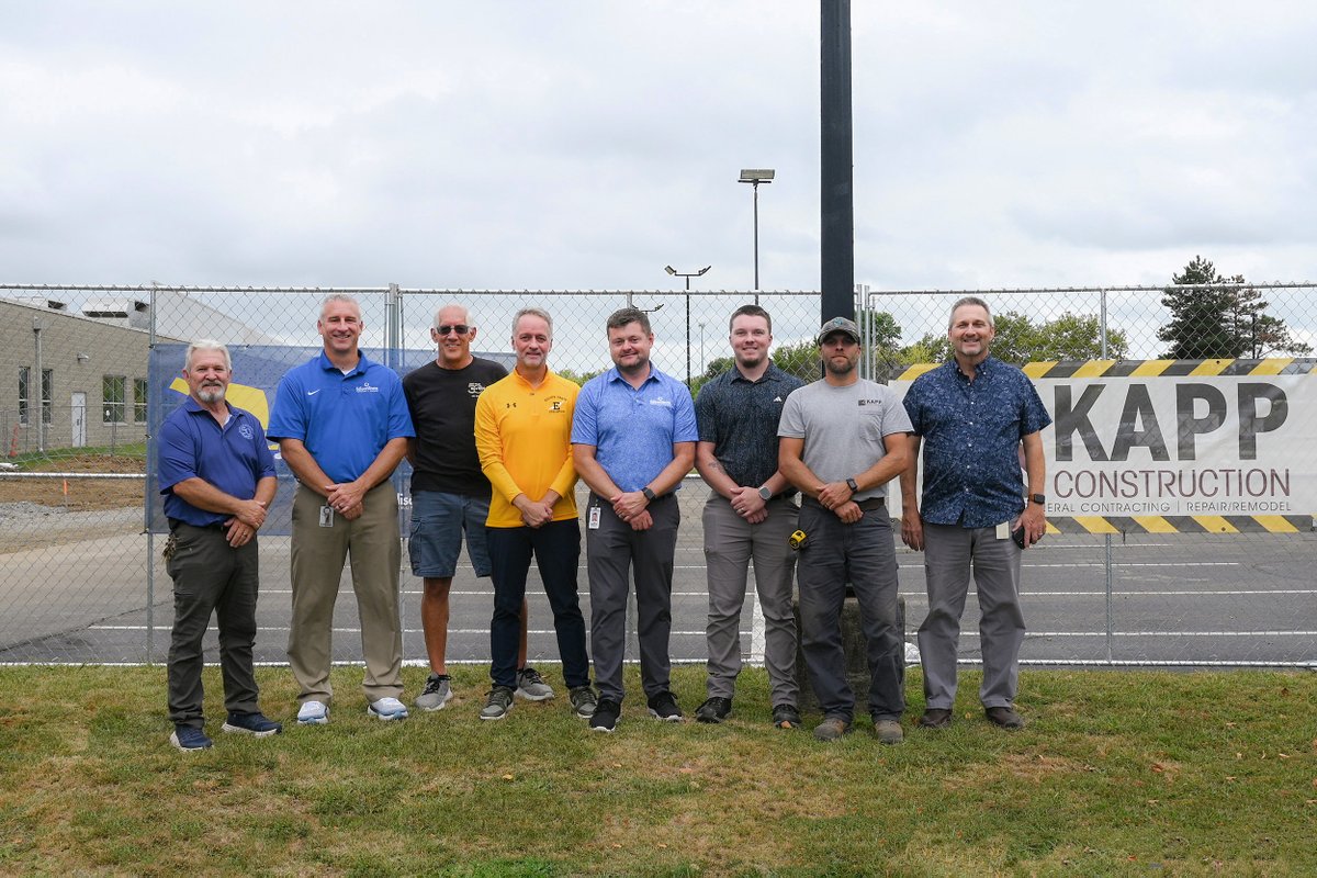 ESCC_Chargers's tweet photo. Big things are happening! Construction has officially begun on brand-new locker rooms for our athletics teams. ⚒️⚡ Soon, our student-athletes will have a much-deserved space to prepare, connect, and celebrate their achievements. https://t.co/KnlepiGoD6