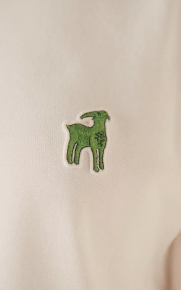Djoko_UTD's tweet photo. 🚨 Breaking : In a Historic move, Lacoste has made a limited edition Goat logo printed Novak Djokovic kits and Accessories.

Iconic 🐊 ➡️ 🐐 https://t.co/rzUrbcewRF