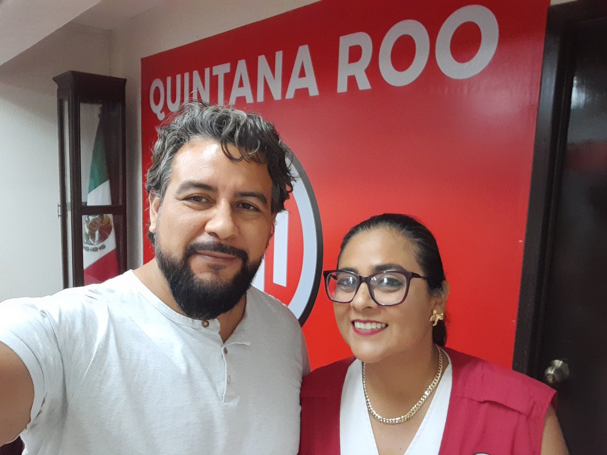Un gusto Coincidir con rosy 
president a del pri en F.C.P  en ña Reunión del Pri nacional