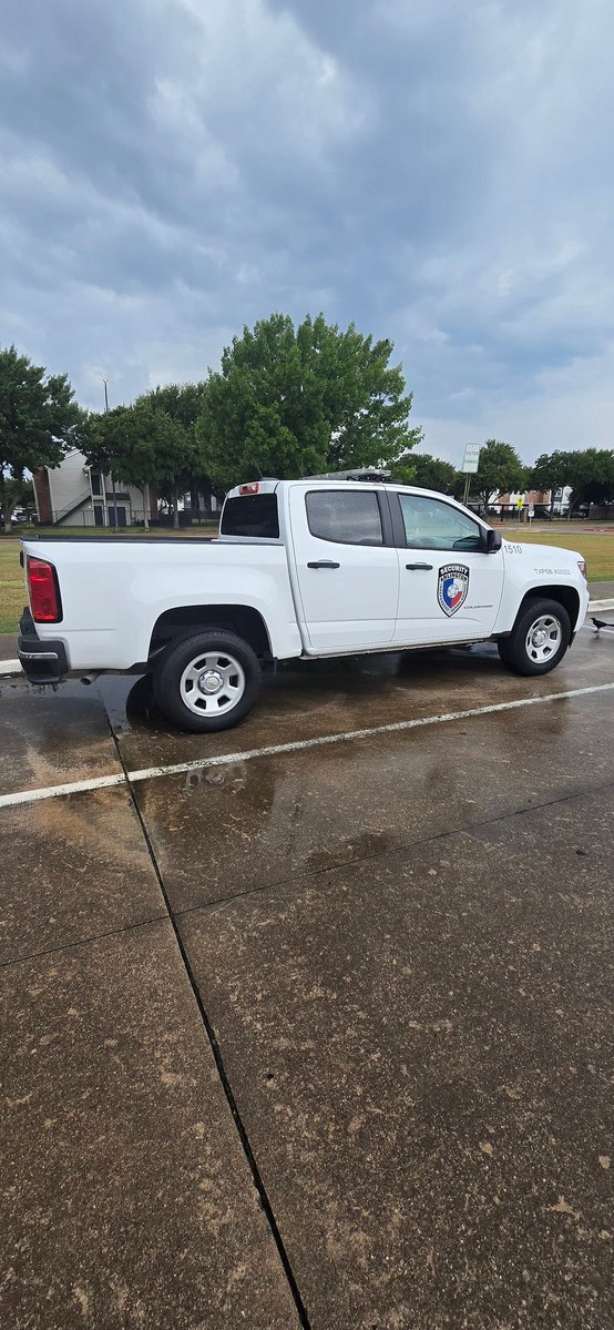 Matt Smith (@msmith4schools) on Twitter photo Visiting Larson ES, Ellis ES, Peach ES, and Nichols JH this morning, I saw great things happening throughout <a href="/ArlingtonISD/">Arlington ISD</a>! I'm also reminded of the phenomenal work our support teams - often behind the scenes. Thank you all for making <a href="/ArlingtonISD/">Arlington ISD</a> students our priority! Visiting Larson ES, Ellis ES, Peach ES, and Nichols JH this morning, I saw great things happening throughout <a href="/ArlingtonISD/">Arlington ISD</a>! I'm also reminded of the phenomenal work our support teams - often behind the scenes. Thank you all for making <a href="/ArlingtonISD/">Arlington ISD</a> students our priority!