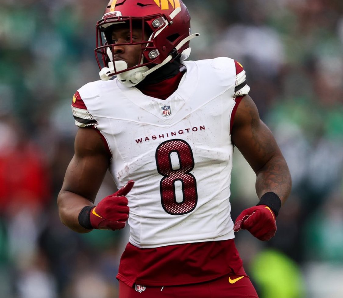 49ersSportsTalk's tweet image. 🚨 TRADE: The #Commanders have an agreement to trade RB Brian Robinson to the #49ers, per NFL Network