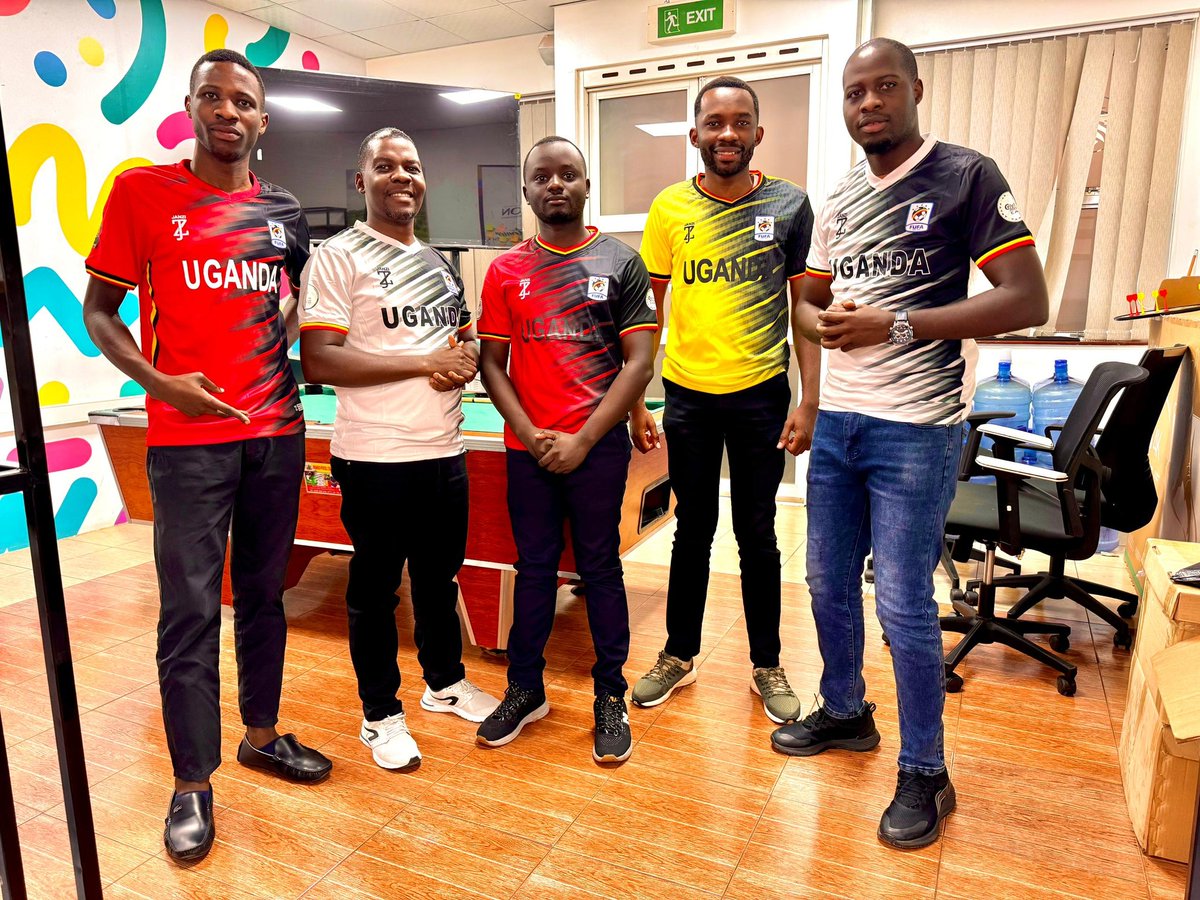 From us to the Uganda Cranes. We roar for you!!! Let’s get that win tomorrow. 🥳📯

#CHAN2024 #UgandaCranes #ICEALIONUG #BetterTogether
