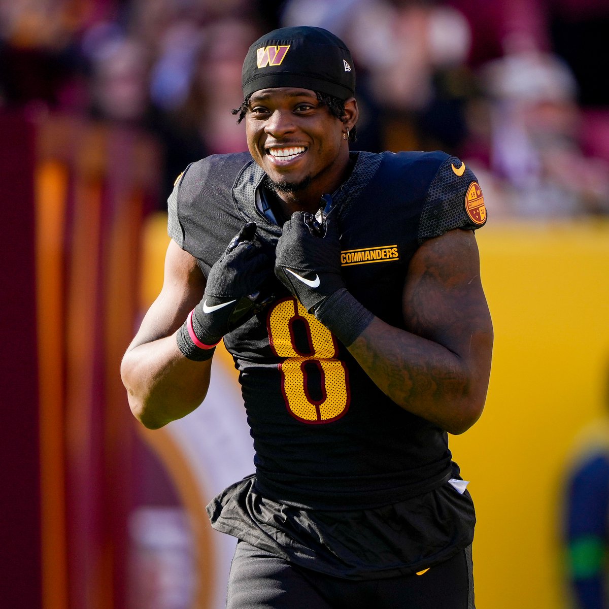 Bleacher Report (@bleacherreport) on Twitter photo Commanders are trading RB Brian Robinson to the 49ers for a 2026 sixth-round pick, per <a href="/AdamSchefter/">Adam Schefter</a>
SF continues to make moves ๐ Commanders are trading RB Brian Robinson to the 49ers for a 2026 sixth-round pick, per <a href="/AdamSchefter/">Adam Schefter</a>
SF continues to make moves ๐
