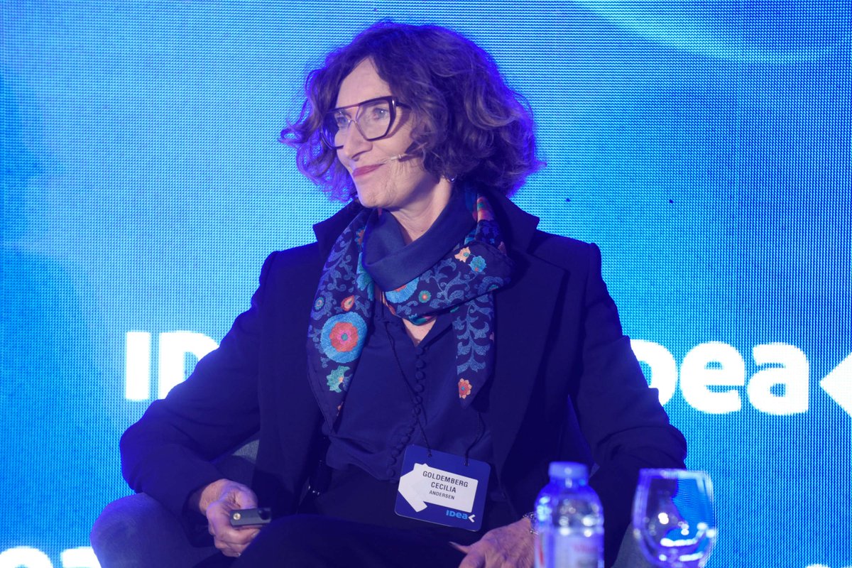 Andersen_AR's tweet image. 📍Encuentro de Impuestos 2025 @idea_arg
Cecilia Goldemberg participó como disertante en el panel “MLI y los desafíos de la tributación internacional”.

Una jornada para reflexionar sobre los desafíos tributarios y el rumbo del sistema impositivo argentino.
#ImpuestosIDEA
