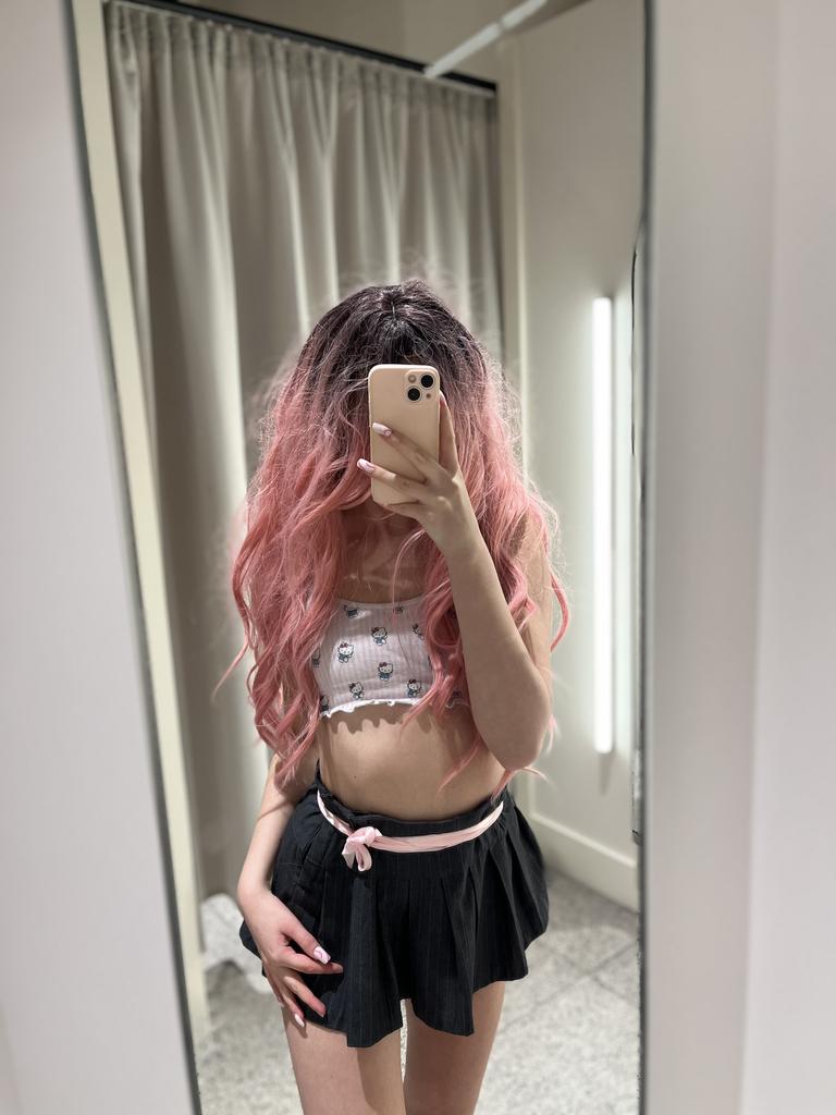PinkkDollmintx's tweet photo. @blinkx666 can u rate my t!tties?
plss say yess (ill dm fastt...) <333 https://t.co/Q9zVNyB5ZW