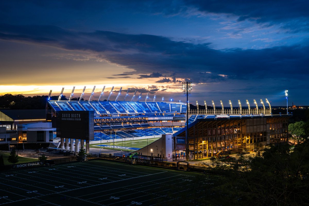 Sports Business Journal tweet media