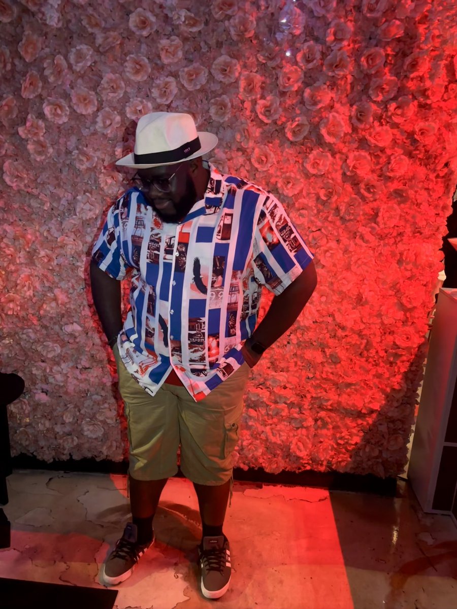 therealkasante's tweet photo. Thankful to see another year of life! 🙏🏾
Happy birthday to yours truly! 🥳🎉🎂
Chapter 33 has begun! ✊🏾 https://t.co/wfzKEDPNCX