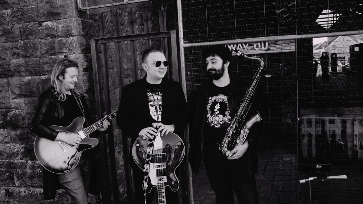 SOLID GOLD RADIO IRELAND tweet media