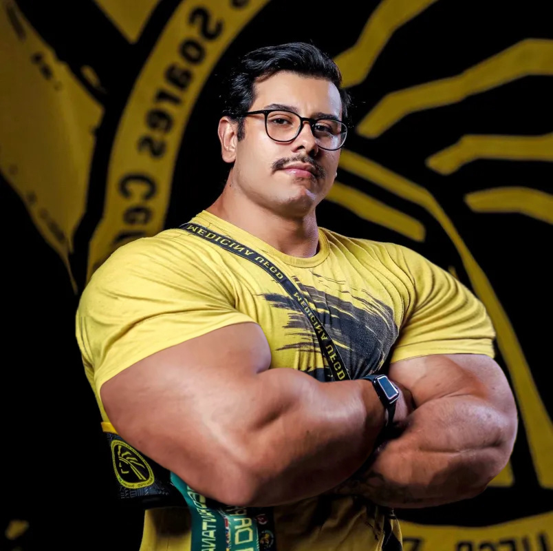 V Morphs tweet media