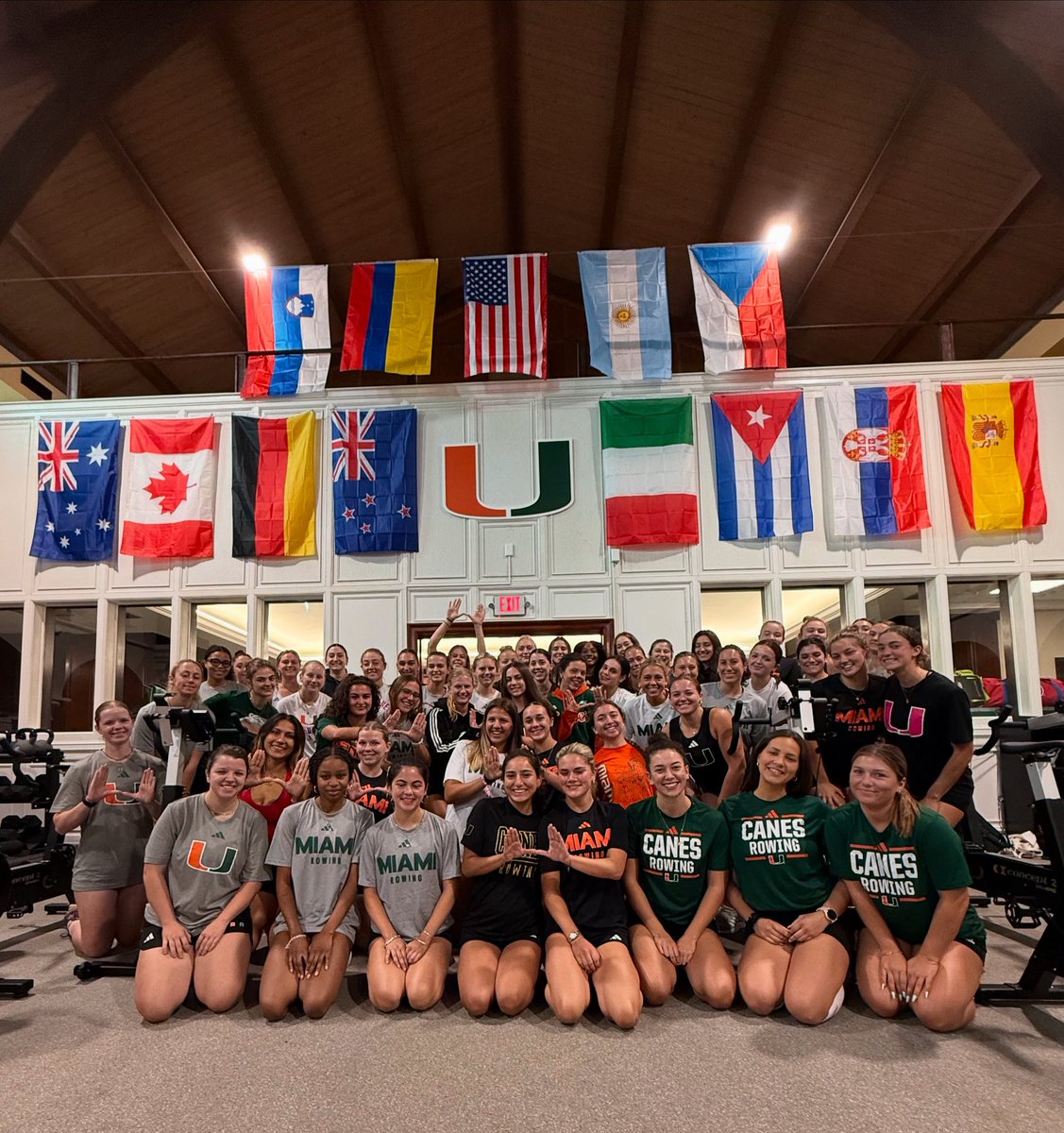UNITY 🧡💚

#CanesRowing #TheU