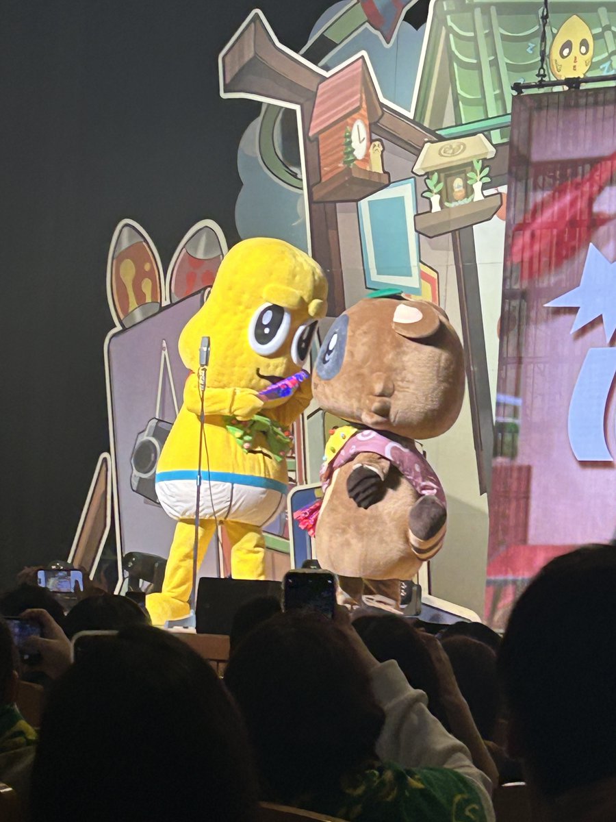 1230tomio's tweet photo. 去年の私とぽこピーの回覧板 https://t.co/viQmizJ1hp