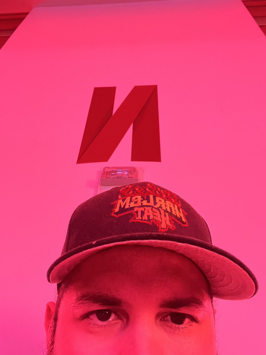 Hola¡ <a href="/NetflixGeeked/">Netflix Geeked</a>