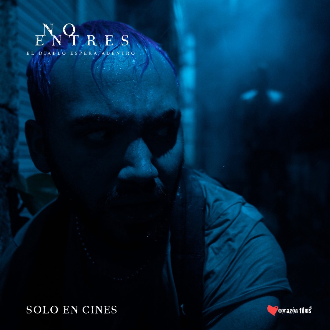 CorazonFilms's tweet photo. ¿Hasta dónde llegarías con tal de generar más views en tu canal? #NoEntres Agosto 28 Sólo en Cines. https://t.co/wCV0hs4AH7