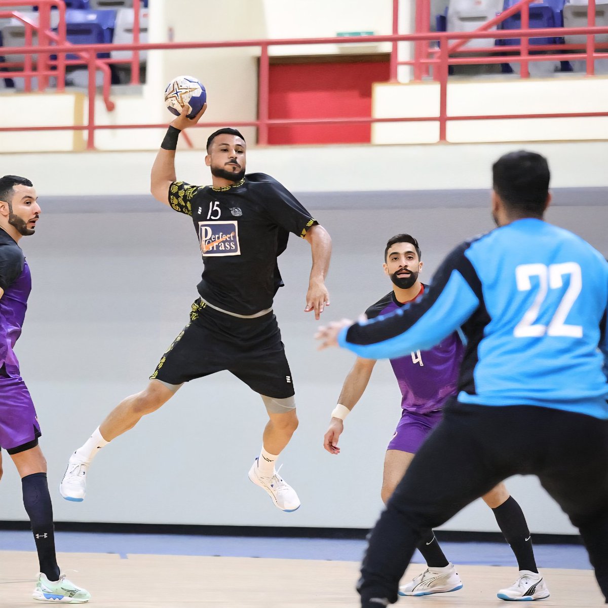 📸 تغطية مصورة لمواجهة | الهدى 🆚️ المحيط
🤾‍♂️ الجولة 1️⃣ من #ممتاز_اليد_السعودية