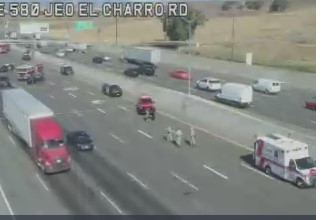 KCBSAMFMTraffic's tweet image. #Livermore #Interstate580 Eastbound past El Charro a crash with an overturned van and three cars has the 3 left lanes blocked. Traffic slows at Santa Rita Rd. #KCBSTraffic 📸Caltrans