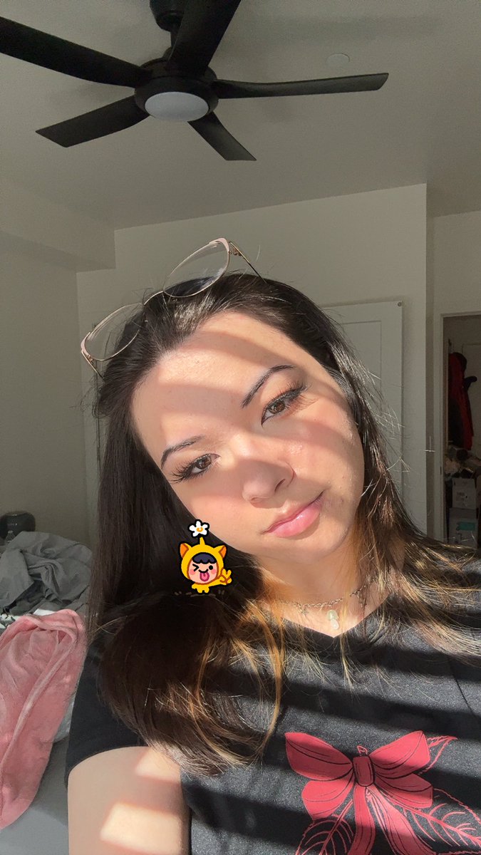 artist vs sona (true to size)