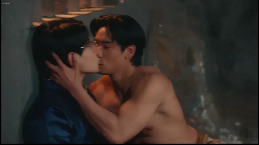 suparose28's tweet photo. Omg good night kiss 😘🤭😅🤣🤣
#PingPop #NutLee 🤭😅🤣
#PingOrbnithi #Supanut #popptr #Leeasre #ฉันนี่แหละท่านขุนที่สวยที่สุดEP4 is hilarious😂😂😂 😘😘 #TheMostBeautifulCountep4 https://t.co/uYiBM0hmJ7