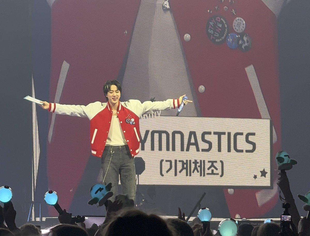 8rkive's tweet photo. i still can’t believe i was breathing the same air as him https://t.co/wsM2pHr0U1