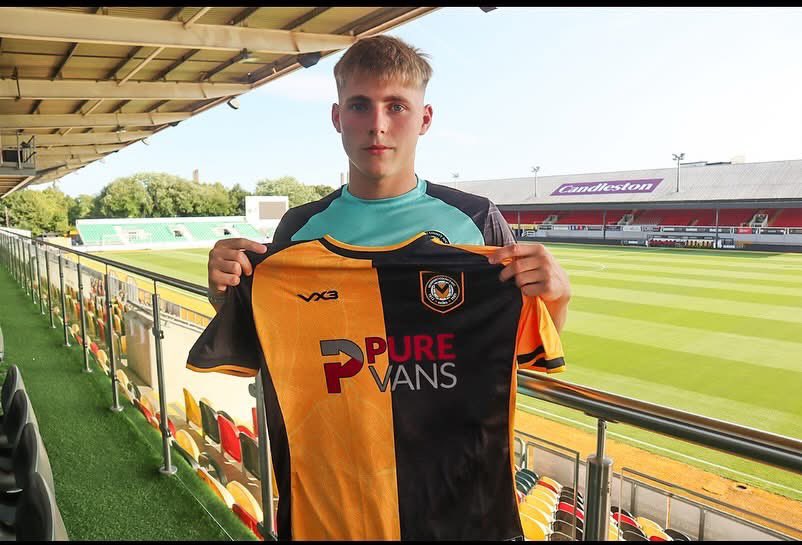 bev barrett tweet media