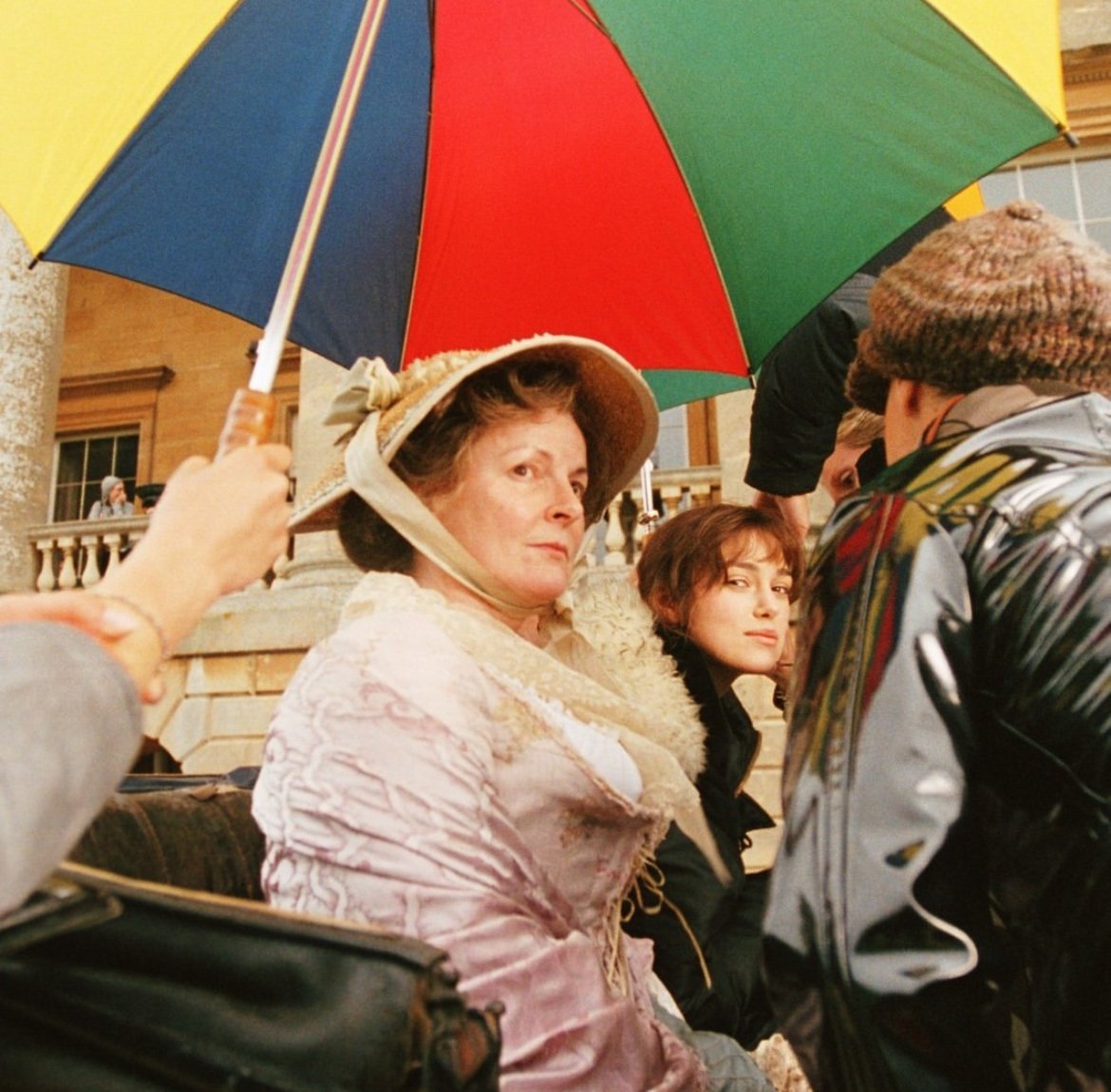pandparchive's tweet photo. behind the scenes of the netherfield ball in pride &amp; prejudice (2005) https://t.co/H2dhmIm3Dt