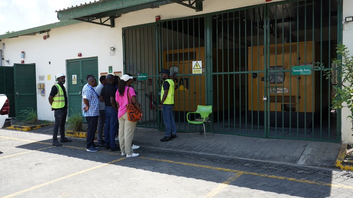 To close the 4th Annual ACEK Conference 2025, delegates embarked on a technical site visit to the Safaricom Data Centre in Mombasa—a fitting culmination to two days of inspiring conversations at Sarova Whitesands.
This visit offered participants a firsthand look at the critical