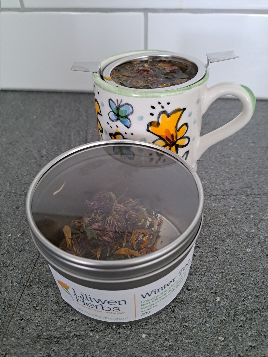 AuthorTracyRees's tweet image. Got some sort of horrid summer cold/sore throat thing. Bleurgh. So I'm self-medicating with some of my gorgeous winter tea from @Liliwen_Herbs It's equal parts pretty and delicious! #resting #undertheweather #frustrating #books #Friday #tea #herbs