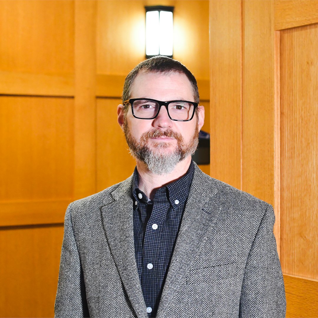 UKCPH's tweet photo. At @UKCPH, Dr. Jay Christian is known for his research and his student-centered approach to teaching, helping students build research skills, gain hands-on experience, and explore career paths in public health.

Read more: https://t.co/E0T68xf1PO https://t.co/KY73qxZgQR