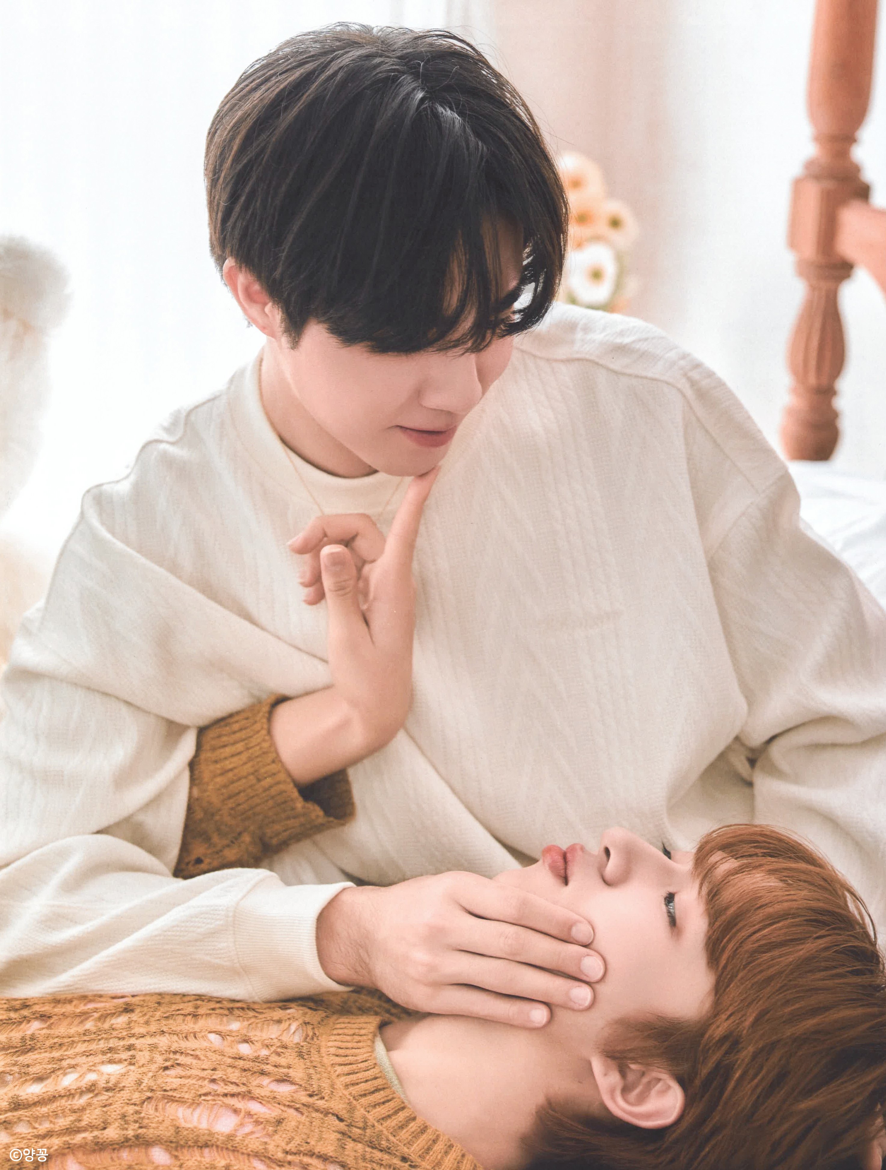 ZeeNuNew 公式写真集 新品未開封！Zee NuNew photobook ZEE NUNEW / 1ST フォトブック