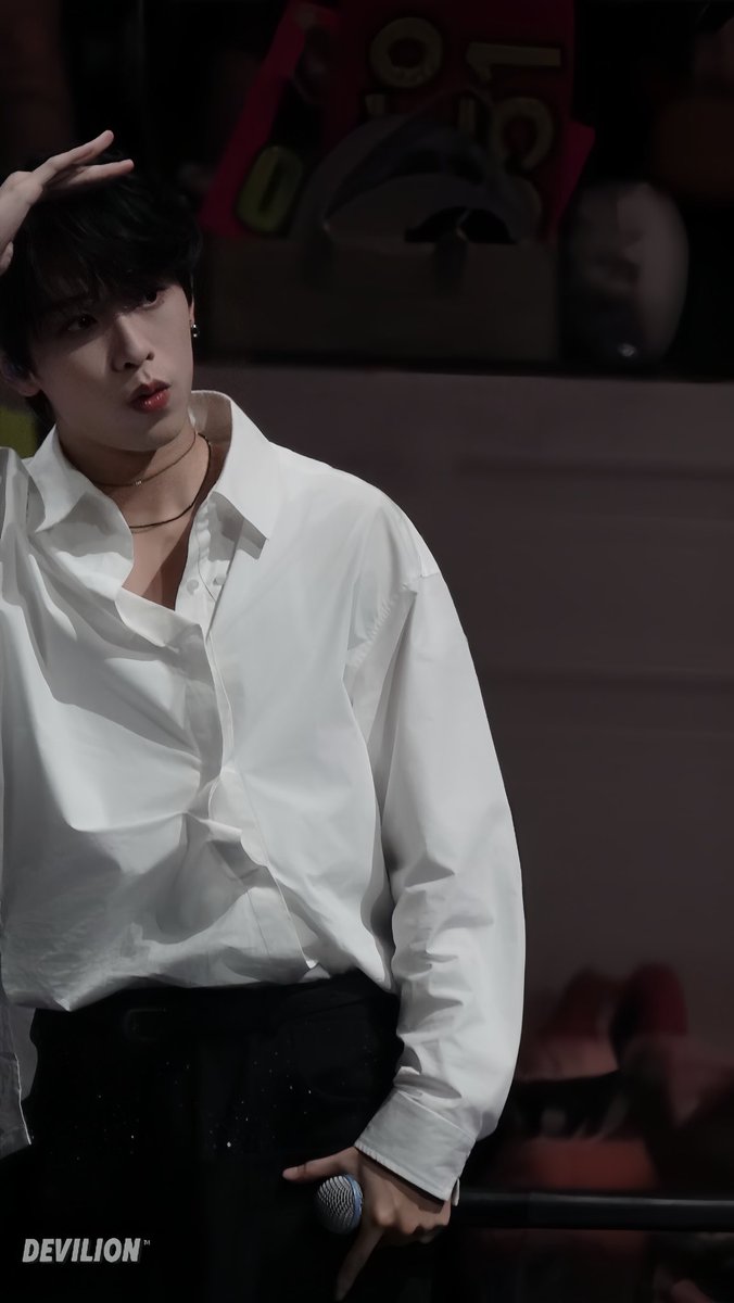 xijie0215's tweet image. 250822 TIMA LIVE 

#Lixijie #CIIU 
🔗weibo.com/7985882667/520…