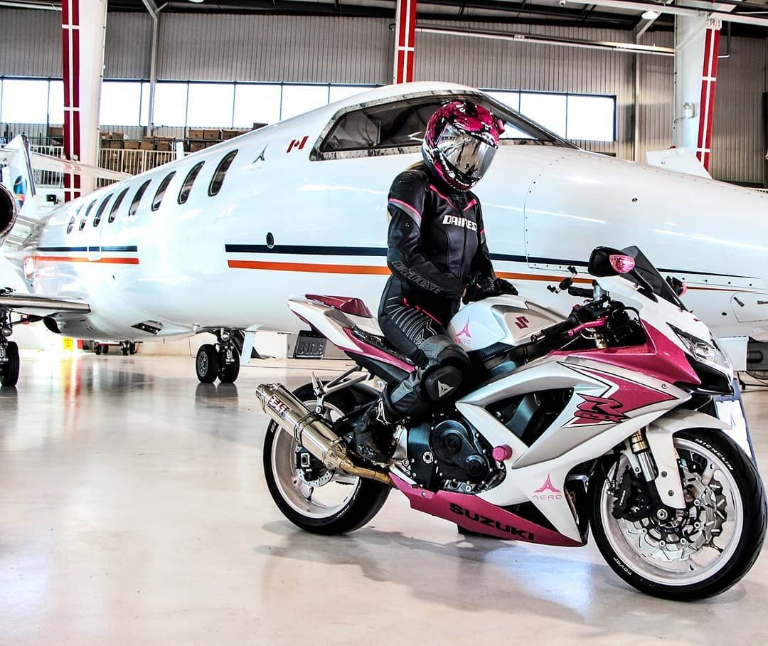 MoreMotorcycles's tweet photo. #Suzuki GSXR 
#BikerGirl https://t.co/N4UwW2zYze