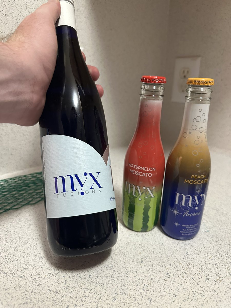 Corey 🤍 (@coreydaboy) on Twitter photo MYX moscato and vodka imma MIX IT
Riding through Houston and FINALLY found a store that carried it. <a href="/NICKIMINAJ/">Nicki Minaj</a> this is the best wine I’ve ever had fr fr MYX moscato and vodka imma MIX IT
Riding through Houston and FINALLY found a store that carried it. <a href="/NICKIMINAJ/">Nicki Minaj</a> this is the best wine I’ve ever had fr fr