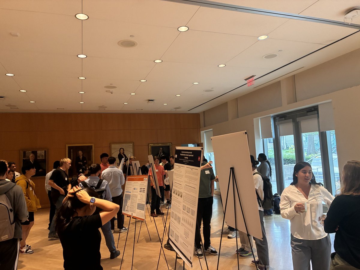 koustuvsinha's tweet image. Its a wrap - the first in-person event for #MLRC2025 successfully concluded yesterday - we witnessed some of the best talks I have ever heard on reproducibility issues in AI, ranging from issues regarding leakage and irreproducibility in ML-based science (@random_walker),…