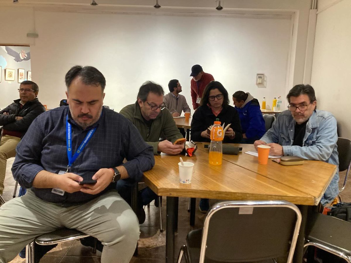 🌳⚡ Consejo Consultivo PN Nonguén expresó su preocupación por el trazado de la línea Mataquito, que afectaría la zona de amortiguación en Hualqui y Chiguayante.

📢 Se solicita cambio de trazado y la AMN prepara acciones ante el Tribunal Ambiental.

📸 Imágenes: Radio Nonguén