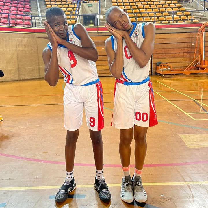 Sport_TUT's tweet photo. Our very own #TUTBasketball Kwazi Gumede and Khomanani Makamu are representing the Egoli Magic Basketball Club as they head into the finals of the BNL tomorrow and Sunday!
#TUTBasketball #FromGoodtoGreat #HomeofChampions https://t.co/05ltjN3sUe