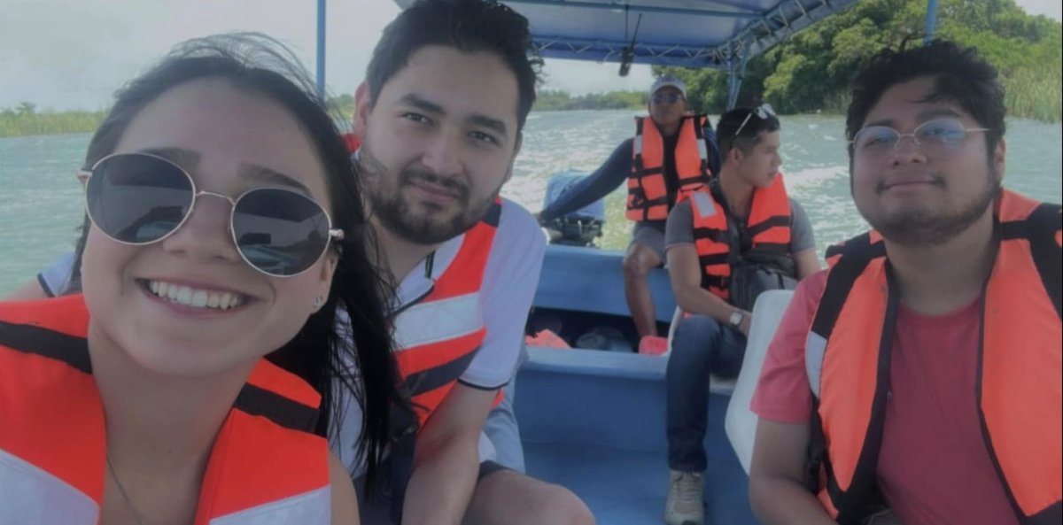 Tengo foto de la rigurosa entrevista que hizo Juan Carlos Llanos para llegar a la dirección de infraestructura tecnológica de Puebla del gobierno de <a href="/armentapuebla_/">Alejandro Armenta</a>  con tan solo 22 años

Dicen que se lo estaba peleando Google, Microsoft y Apple