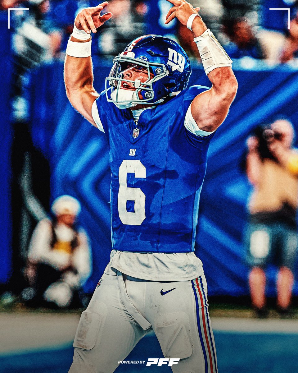 Jaxson Dart this preseason:

⭐ 88.5 PFF grade | 1st among rookie QBs (min. 20 snaps)