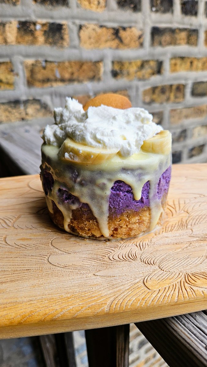 itsbigSHAWN_'s tweet photo. August 2025 | Ube Banana Pudding Cheesecake https://t.co/LGoldET9dp
