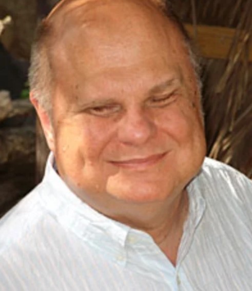 Saddened to pass along the news that WBZ and WEEI producer and host and 2011 MA Broadcasters Hall of Famer Ken Meyer has passed away. 

A memorial service is planned in MA.  We'll pass along more information when it is available.

forevermissed.com/kenmeyer/about

massbroadcastershof.org/hall-of-fame/h…