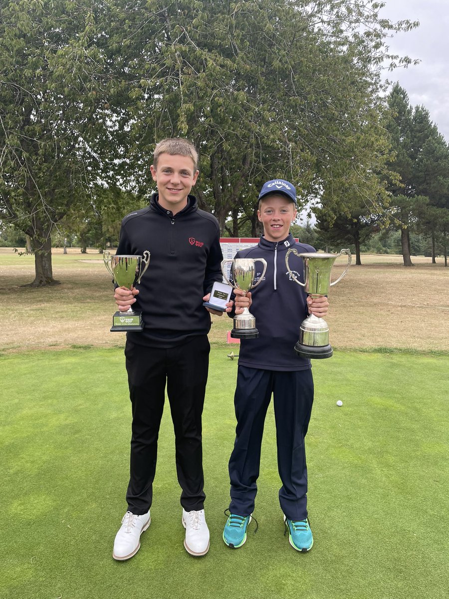 🏆 Champions 🏆

Wales Golf Squad players top the leaderboards at the 2025 Welsh U14’s/U16’s Championship

Ryan Miller triumphed in the U14’s and in the U16’s, Thomas Maclean beat both 2024 winners- Harry Ferns and Rebecca Del Sol-Gonzalez 👏