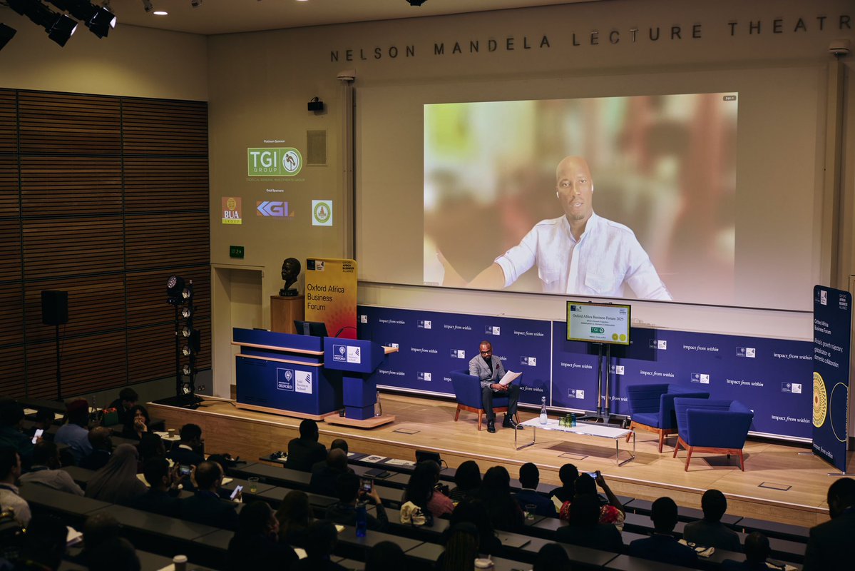 Christian Amouo (@chris_amouo) on Twitter photo Alors que je m’apprête à entamer ma dernière semaine comme étudiant à l’Université d’Oxford <a href="/OxfordSBS/">Saïd Business School</a>,
je ressens une immense gratitude.
Si tu regardes ces photos aujourd’hui et que ton rêve te paraît encore inaccessible, dis-toi que :
•il y a 20 mois, je passais mon 4e GMAT Alors que je m’apprête à entamer ma dernière semaine comme étudiant à l’Université d’Oxford <a href="/OxfordSBS/">Saïd Business School</a>,
je ressens une immense gratitude.
Si tu regardes ces photos aujourd’hui et que ton rêve te paraît encore inaccessible, dis-toi que :
•il y a 20 mois, je passais mon 4e GMAT