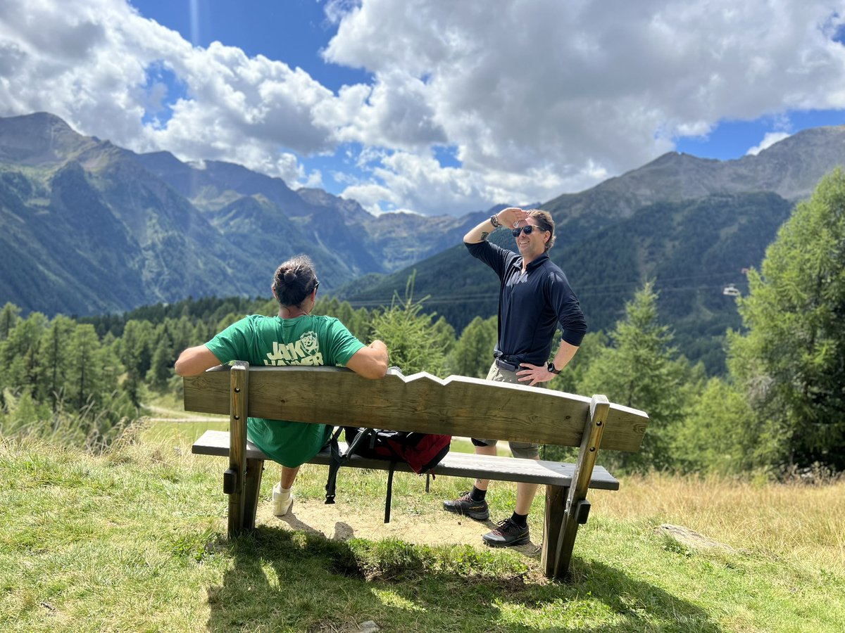 I’m hiking in Peio, on the border of Trentino and Lombardy in the Italian Alps

Looking for that next 100X 

Spoiler: it’s <a href="/SUITRUMPCOIN/">SUITRUMP</a>