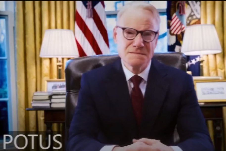 Guys Edwin Murray VA (Jim Meskimen) is the president in this movie I can't believe it