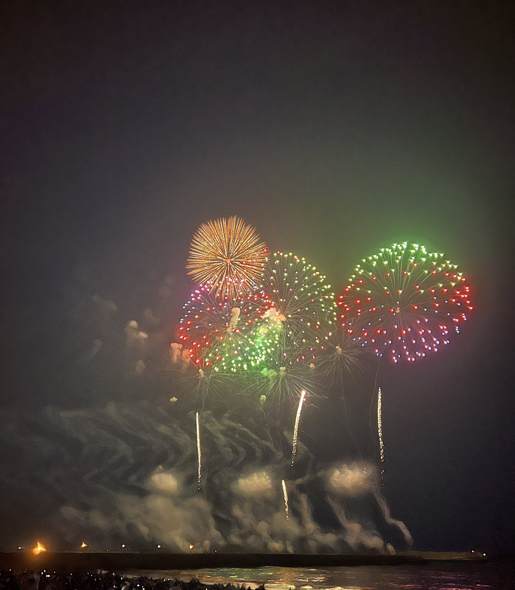 GSK3b's tweet photo. 浴衣女子と花火大会🎆
行動したからこそ手に入れた青春

自分の未来は行動するか行動しないかシンプルそれだけ https://t.co/KixDTzs7v8