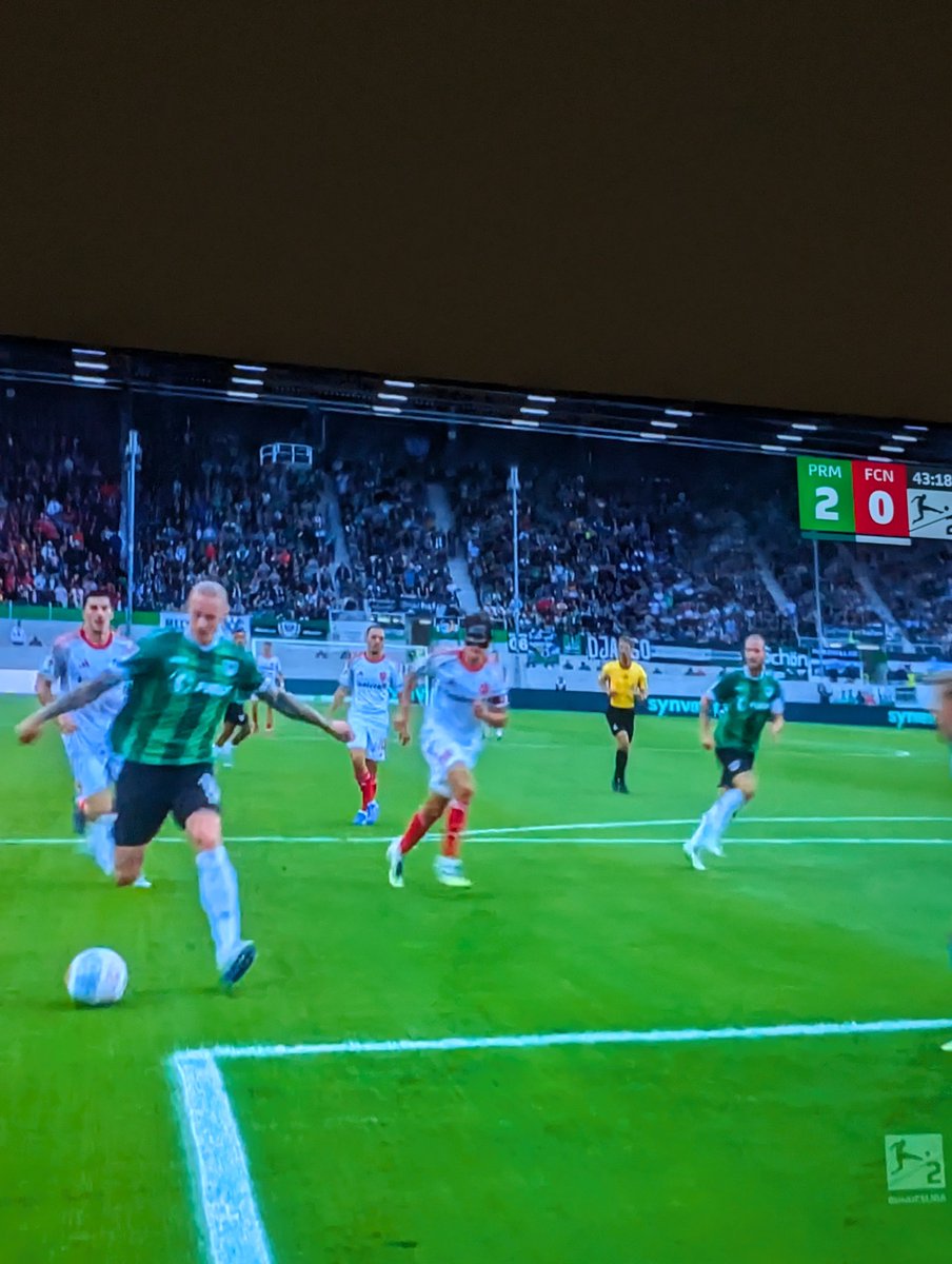 Rune C-137 🌌 (@tipptgerade) on Twitter photo Endlich wieder prime Barca spielen sehen. #PRMFCN #HaHoHe #PreussenMünster
<a href="/V_WESTEND/">Vorwärts Westend!</a> Endlich wieder prime Barca spielen sehen. #PRMFCN #HaHoHe #PreussenMünster
<a href="/V_WESTEND/">Vorwärts Westend!</a>