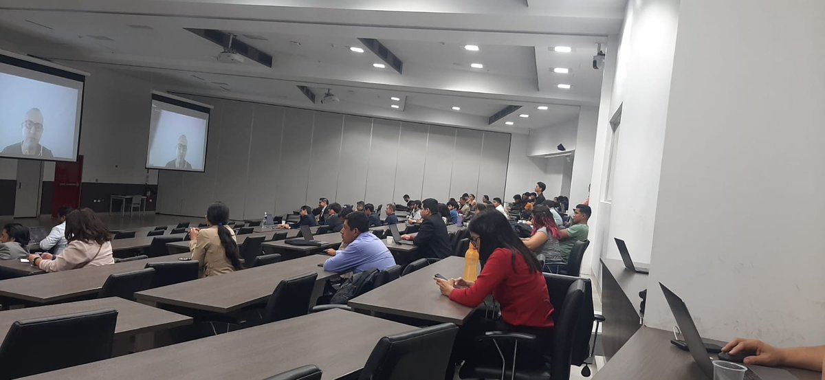JoseAsencioEc's tweet image. Participando en el Simposio Doctoral @espol_fiec -@espol, espacio para conocer el desarrollo de trabajo de investigación del programa doctoral en Ciencias Computacionales Aplicadas. #AI #Research #LearningAnalytics #BigData #DeepLearning #GenAI