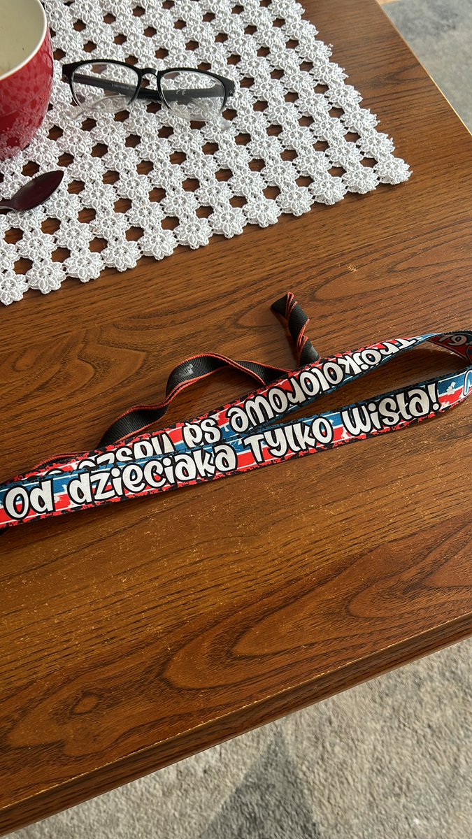 AzuriaOfficial's tweet photo. @Lysypokrakowsku @biezanowianka 🔴⚪️🔵 😎 https://t.co/YJetL0PMnR