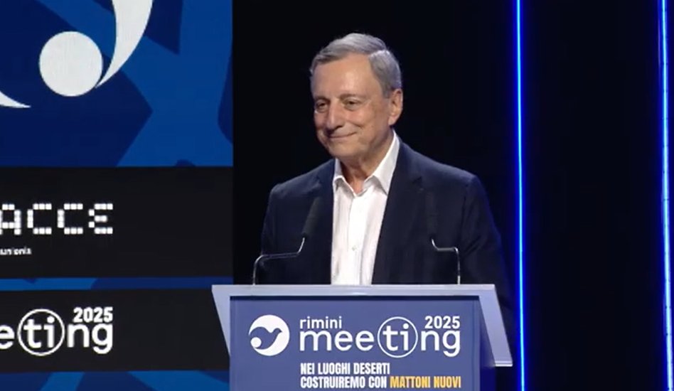 🚨🇪🇺 La sveglia di Mario Draghi.

SuperMario chiede all'Unione Europea di cambiare in "un mondo che non ci guarda con simpatia", di riconoscere esigenze del nostro tempo che "sono esistenziali", di "trasformare lo scetticismo in azione" ora, adesso, non "quando le circostanze