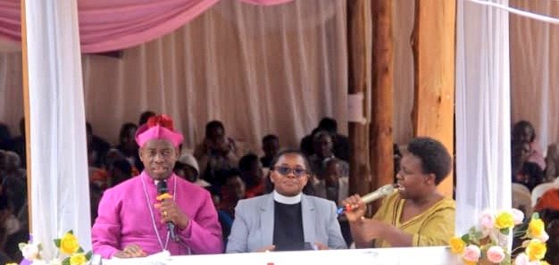 At the 9th East Africa Revival Convention, the Provost asked: 👉 We in the Global South, are we ready to take the gospel to the world? She urged the Church to rise as a missionary-sending continent, true worshipers, mentors &amp; courageous witnesses for Christ!